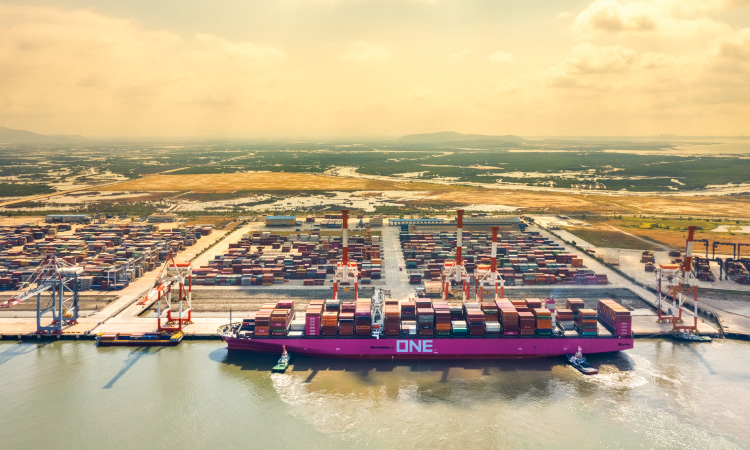 Lợi thế lớn từ vị trí và cơ sở hạ tầng